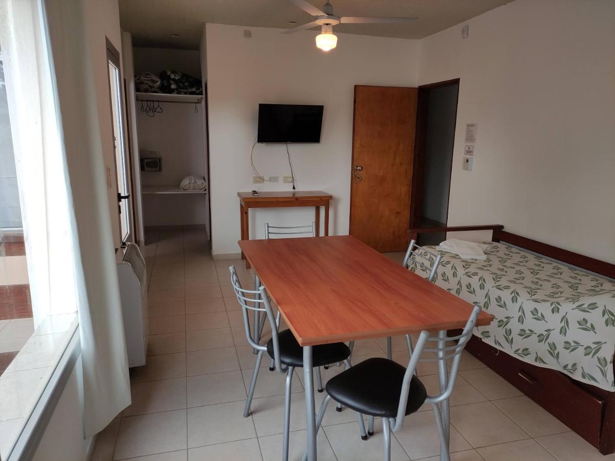 Hosteria Ymaz Villa Gesell Εξωτερικό φωτογραφία