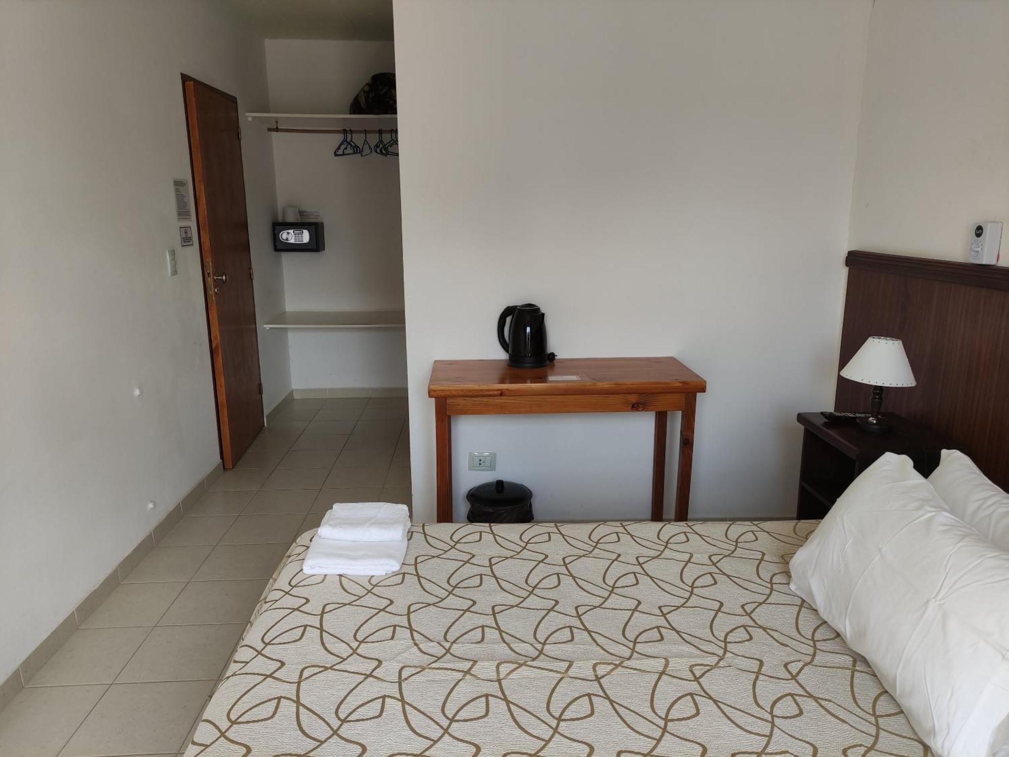 Hosteria Ymaz Villa Gesell Εξωτερικό φωτογραφία
