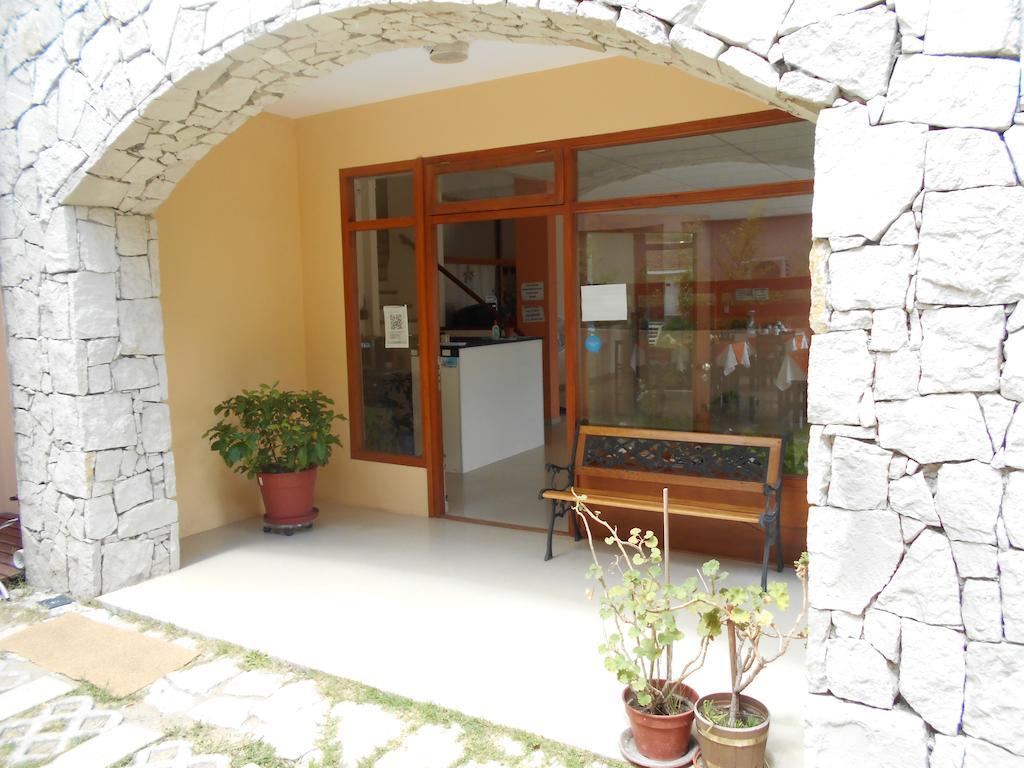 Hosteria Ymaz Villa Gesell Εξωτερικό φωτογραφία